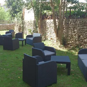 *** Hotel Les Petits Oreillers Francia